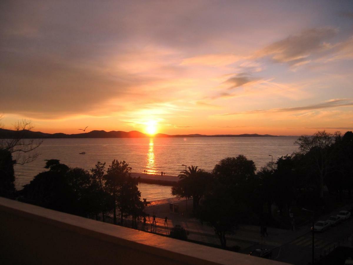 ザダルSunset Delight In Old Townアパートメント エクステリア 写真